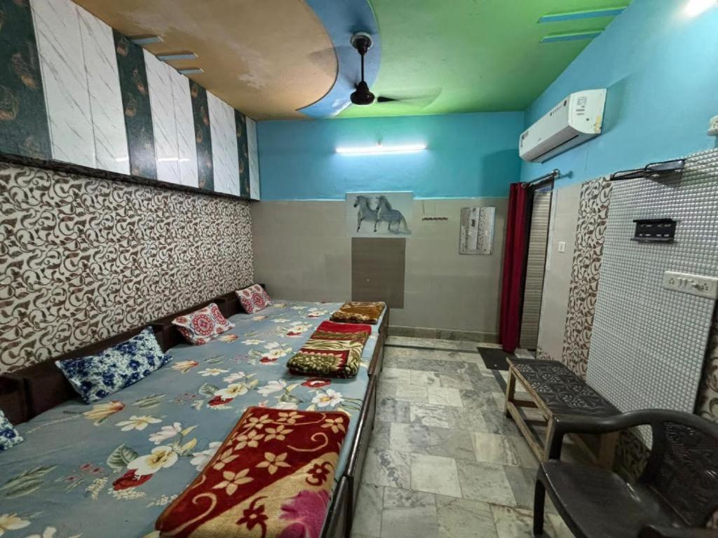 Maatu Shri Comfort Stay-Guest House Mathura Luaran gambar