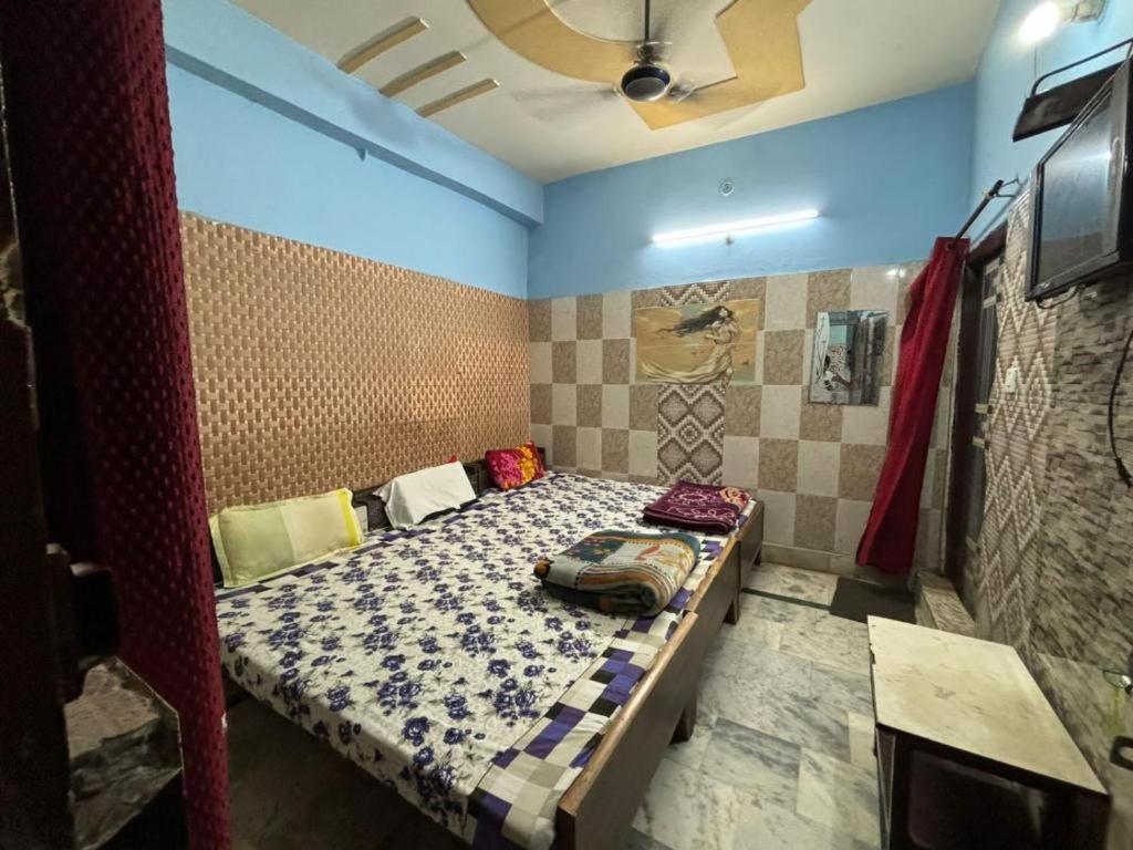 Maatu Shri Comfort Stay-Guest House Mathura Luaran gambar